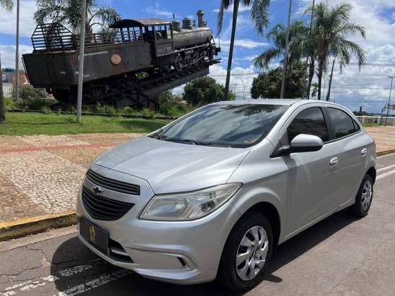 CHEVROLET ONIX 1.0 MPFI JOY 8V FLEX 4P MANUAL CHEVROLET ONIX 1.0 MPFI JOY 8V FLEX 4P MANUAL